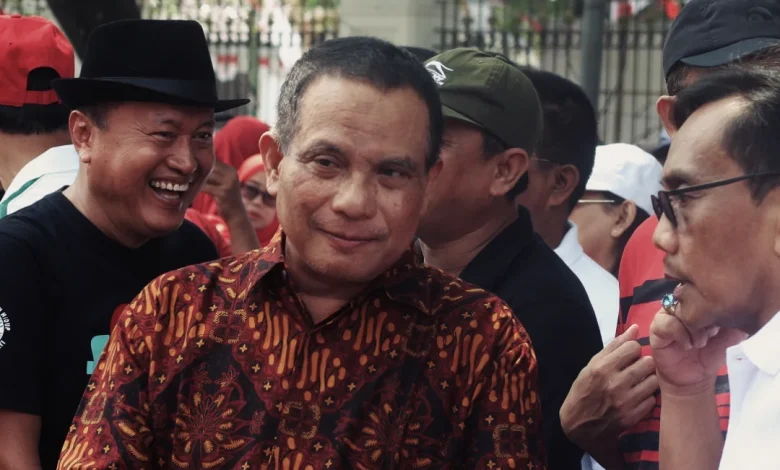 Kasus Pemerasan Perangkat Desa, KPK Kembali Periksa Mantan Pj Sekda Pati Riyoso - Metro Smart Solutions